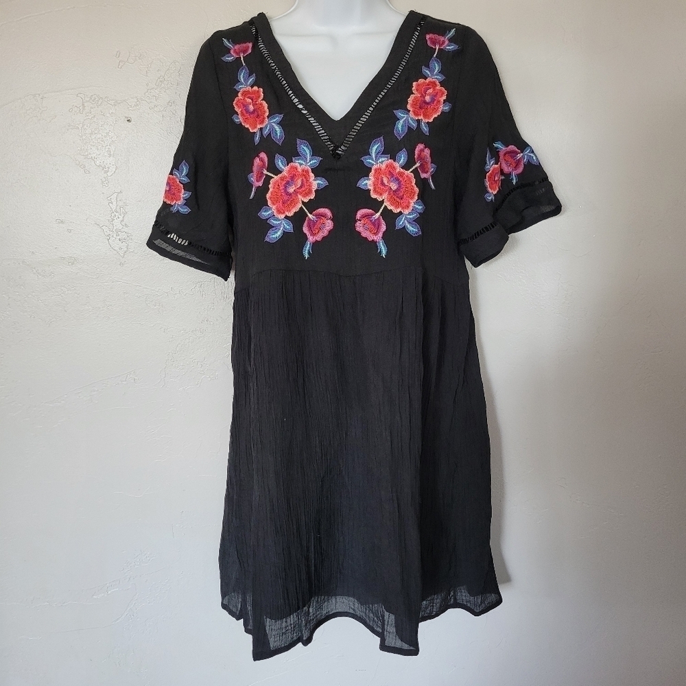 Umgee Women's Small Black Short Sleeve Mini Dress Floral Embroidery Boho Summer
